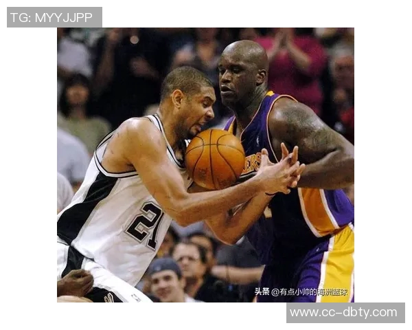 帕森斯称邓肯荣誉超科比若只看奖项两人差距明显 帕森斯称邓肯荣誉超科比若只看奖项两人差距明显