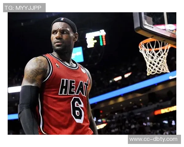 詹姆斯若全力以赴本赛季有望场均30分争夺得分王荣誉 詹姆斯若全力以赴本赛季有望场均30分争夺得分王荣誉